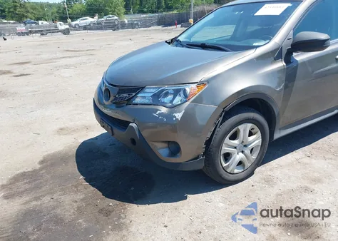 2015 Toyota Rav4 Le из США, поврежденный, VIN 2T3BFREV5FW341639